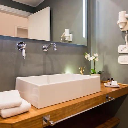 Bellaroto Suite B&B & Spa - Charming Boutique Rooms Guest house