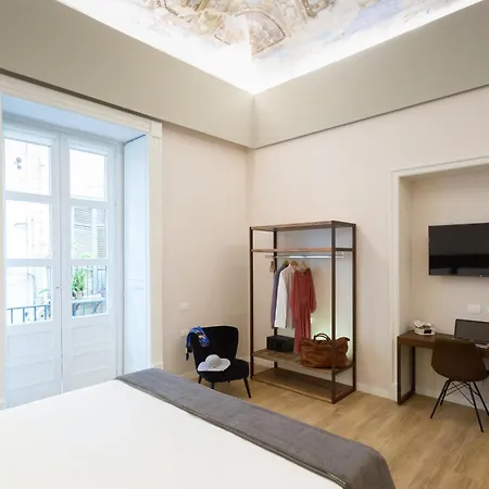 Bellaroto & Guest house