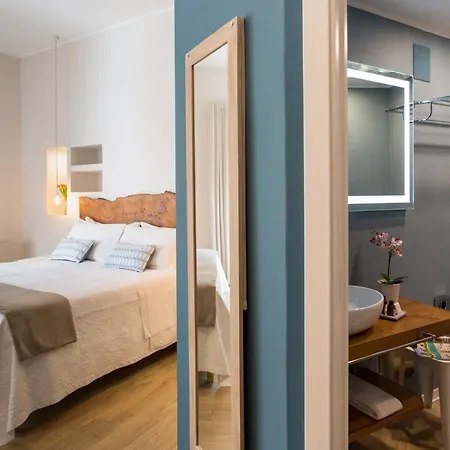 Guest house Bellaroto & 4*