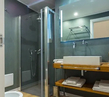 Guest house Bellaroto & 4*